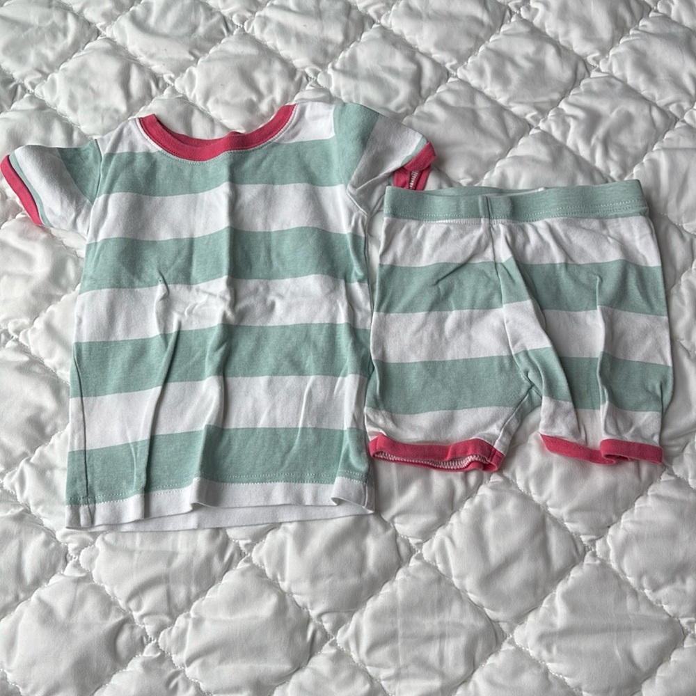 Old navy pj set, 4t